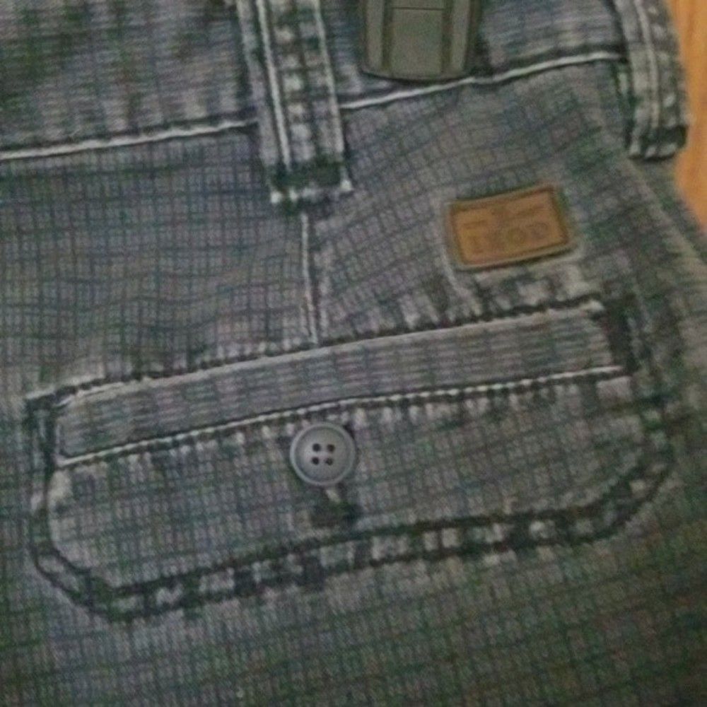 IZOD Mens size 32 blue cargo shorts - Picture 5 of 8